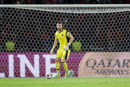 Maarten Paes resmi gabung Ajax Amsterdam hingga 2029