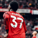 Gelandang Manchester United, Kobbie Mainoo