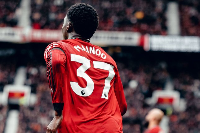 Gelandang Manchester United, Kobbie Mainoo