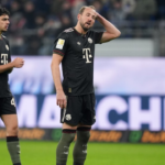 bayern munchen dipermainkan wasit harry kane murka