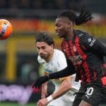 Manchester United Pepet Rafael Leao pada bursa transfer musim panas