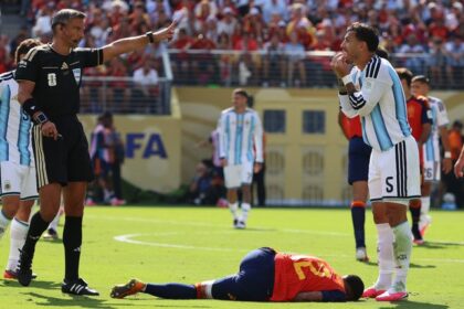 Nicolas Otamendi berbicara setelah Final Piala Dunia 2026